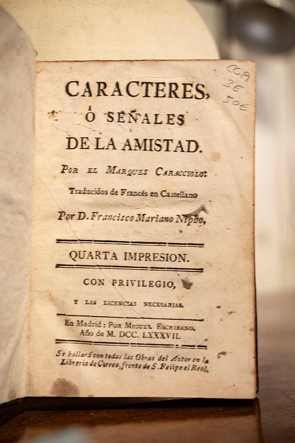Libro: Caracteres o señales de la Amistad. Traducidos del Fracés al castellano por Fco. Mariano Nipho. | Autor: | Libros Bosch