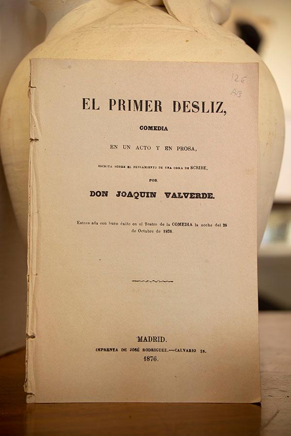 Libro: El primer desliz. | Autor: | Libros Bosch
