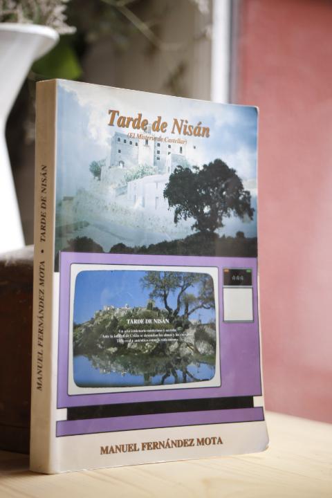 Libro: Tarde de Nisán. (El misterio de Castellar). Novela. Colección Viento y Agua, 4. | Autor: | Libros Bosch