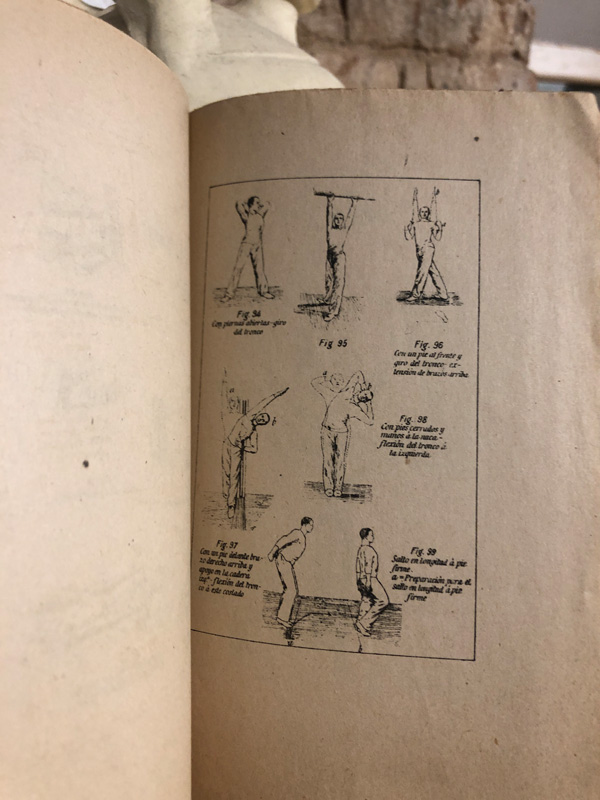 Libro: Gimnasia para Infantería. Láminas. Reglamento Provisional. | Autor: | Libros Bosch