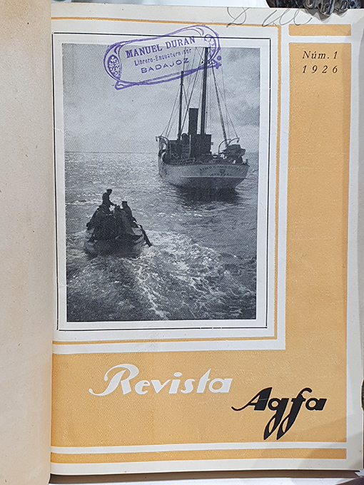 Libro: REVISTA AGFA. Años I, II, III, IV y V. Completos. Encuadernados conservando cubiertas originales. 1926-1931. | Autor: | Libros Bosch