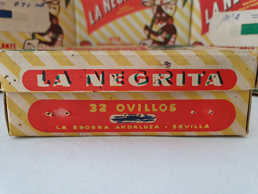 Libro: 4 Cajas de OVILLOS LA NEGRITA. | Autor: | Libros Bosch