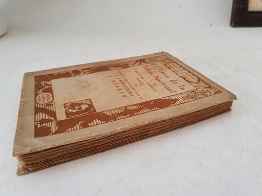 Libro: El libro de la Fiesta Nacional. Preceptiva. Cronistas. Censores. Recopilación documentaria de... | Autor: | Libros Bosch