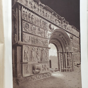 [Cromolitografía] PUERTA DEL MONASTERIO DE RIPOLL.