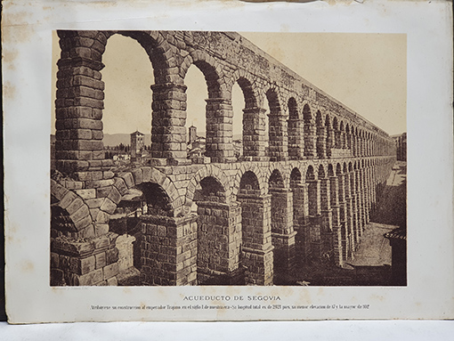 Libro: [Cromolitografía] Acueducto de Segovia. | Autor: | Libros Bosch