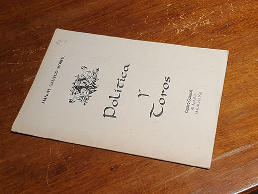 Libro: Política y toros. | Autor: | Libros Bosch