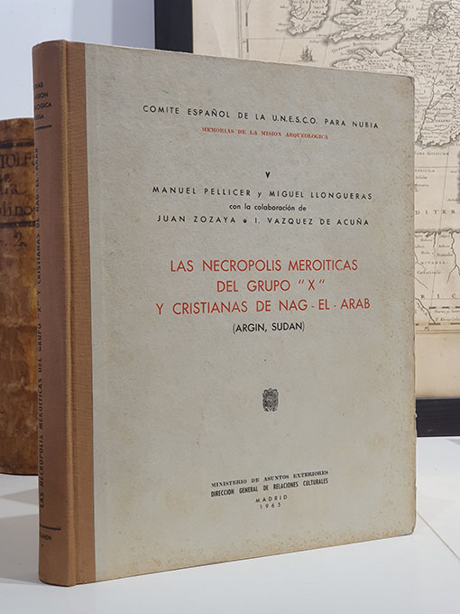 Libro: Las necrópolis meroíticas del grupo "X" y cristianas de Nag-el-Arab. | Autor: | Libros Bosch