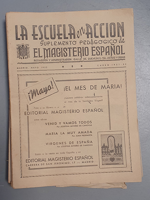Libro: La Escuela en Acción. Suplemento pedagógico de El Magisterio Español. 26 números Años, 1949, 1950, 1951 y 1952. | Autor: | Libros Bosch