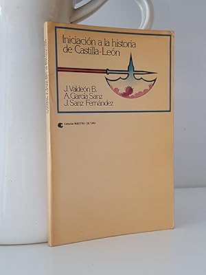 Libro: INICIACION A LA HISTORIA DE CASTILLA-LEON. Coleccion Pueblos Ibericos. | Autor: | Libros Bosch